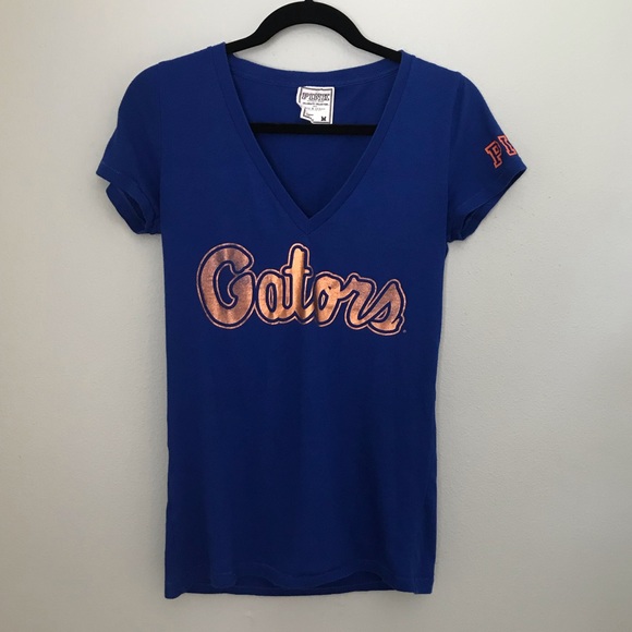 PINK Victoria's Secret Tops - Pink by VS. Florida Gators Tee Size Medium PINK Victoria's Secret Tops - Pink by VS. Florida Gators Tee Size Medium